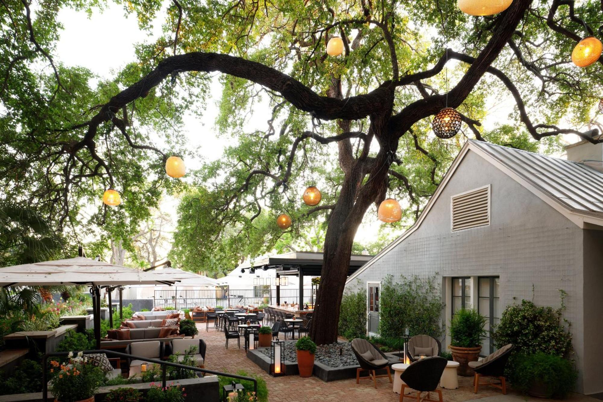 Plaza San Antonio Hotel & Spa, Autograph Collection Bagian luar foto